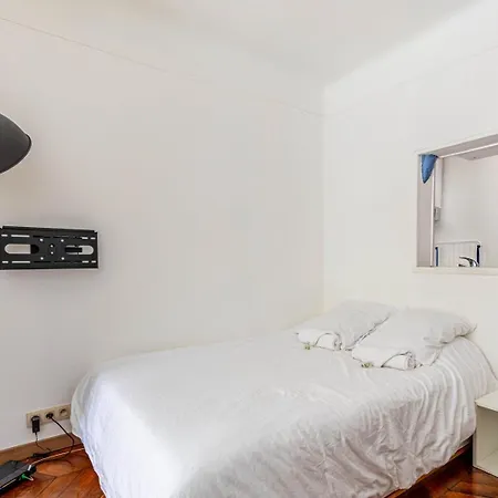 Guestready - Charm Near Sacre-coeur Apartment
